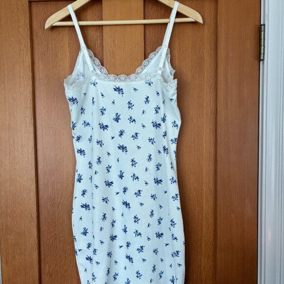 Blue Floral Dress - Picture 2 of 3